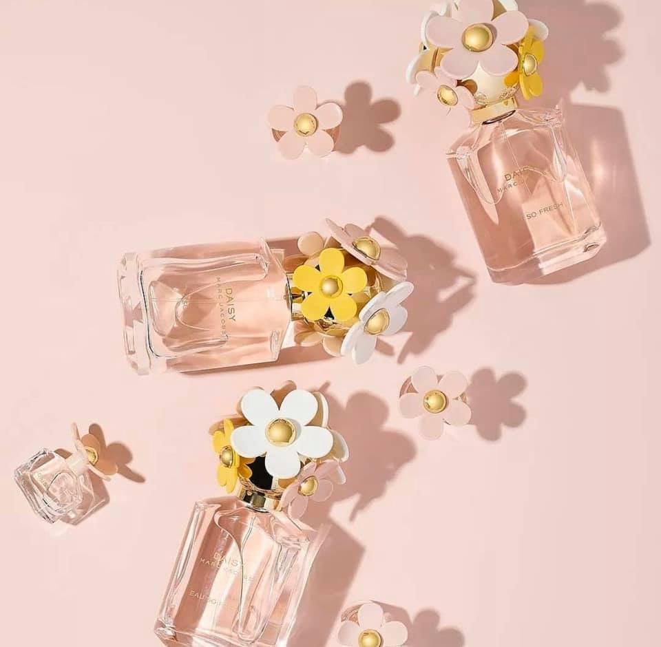 Top 5 chai nước hoa mùi hương mùa hè dành cho nữ không thể bỏ lỡ